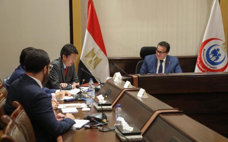 Acting health min., JICA discuss supporting comprehensive health insurance system 2 - Egyptian Gazette Acting health min., JICA discuss supporting comprehensive health insurance system 1 - Egyptian Gazette
