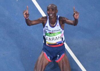 Mo Farah may end track career