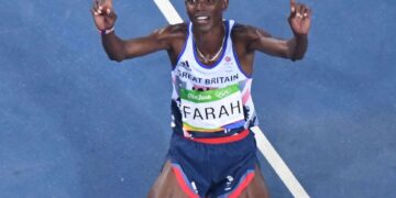 Mo Farah may end track career