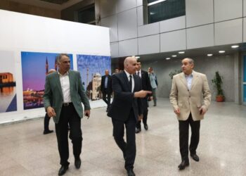Civil aviation minister inspects Sharm El Sheikh Airport