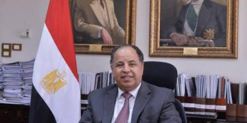 Some EGP1 bn allocated for promotions of civil servants
