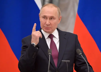 Moscow will respond if NATO moves nuclear forces closer to Russia’s border