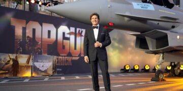 ‘Top Gun’ and Tom Cruise return to the danger zone