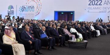 PM appreciates Egypt’s extended cooperation with IsDB