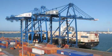33 container, cargo ships handled at Damietta Port