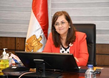 Planning min. witnesses inking agreement on expanding treating sanitation water station in Helwan