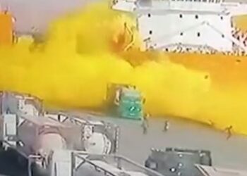 Sisi offers condolences to Jordan’s King for victims of toxic gas leak  