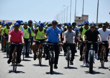 Sports minister, Port Said governor lead cycling marathon in Port Said