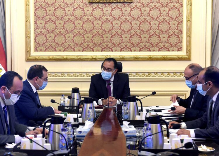 PM says govt willing to ease measures to lure more exploration investments 2 - Egyptian Gazette PM says govt willing to ease measures to lure more exploration investments 1 - Egyptian Gazette