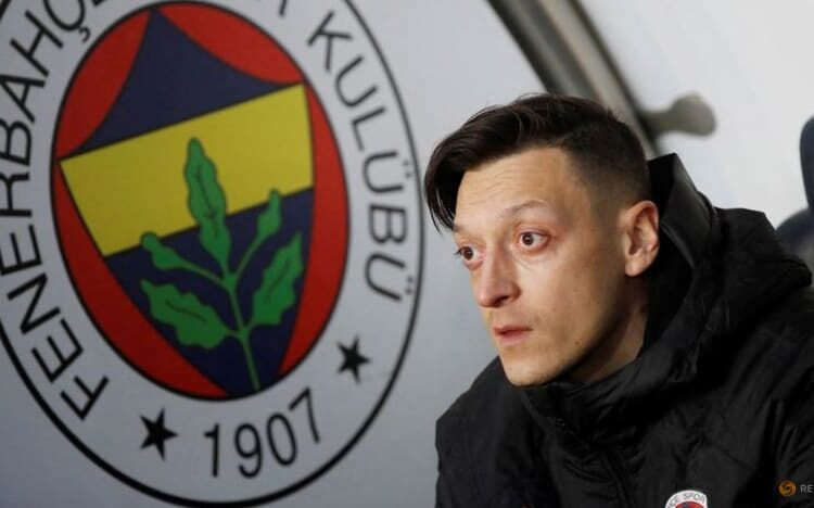 Ozil determined to stay at Fenerbahce despite suspension 1 - Egyptian Gazette