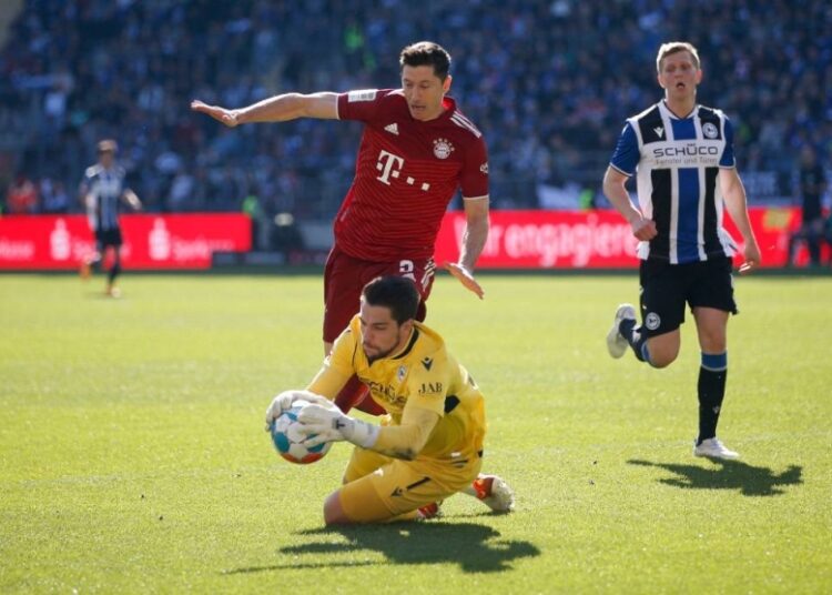 Man City poised to sign Bielefeld goalkeeper Ortega 1 - Egyptian Gazette