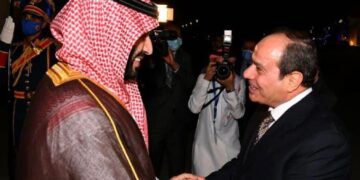 Sisi receives Saudi Crown Prince at Cairo airport 1 - Egyptian Gazette Sisi receives Saudi Crown Prince at Cairo airport