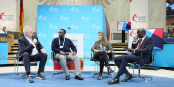 Media professionals sharing best practices in Bonn