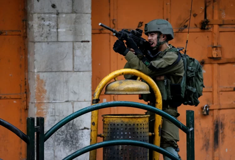 Israeli forces gun down one Palestinian in Hebron 1 - Egyptian Gazette