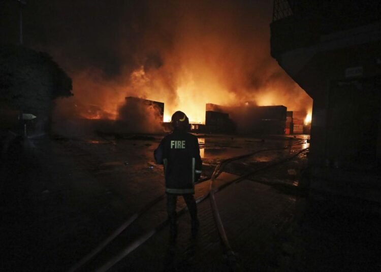 At least 38 dead in fire at Bangladesh container depot 1 - Egyptian Gazette