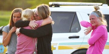 3 dead, including gunman, in shooting outside Iowa church