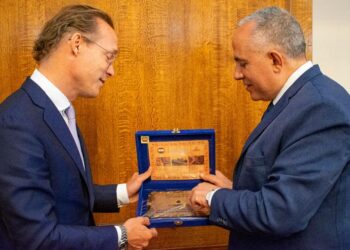 Irrigation minister meets Dutch climate envoy