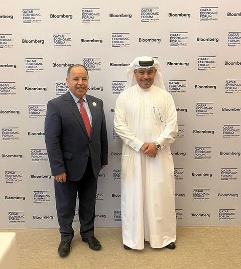 Minister of Finance Mohamed Maeet met with his Qatari counterpart Ali Bin Ahmed al-Kuwari.