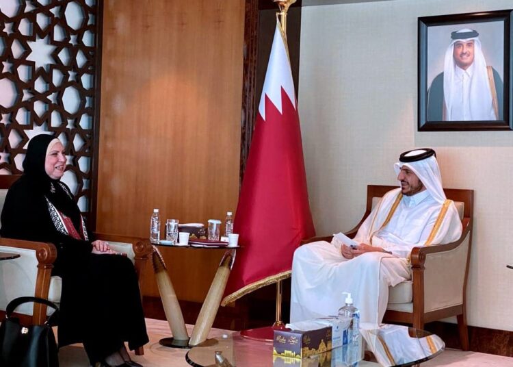 Trade minister confers with Qatari counterpart on developing economic co-operation 1 - Egyptian Gazette