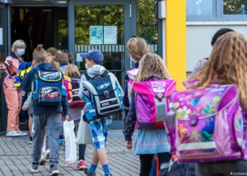 Germany seeks to avoid school closures if COVID surges again
