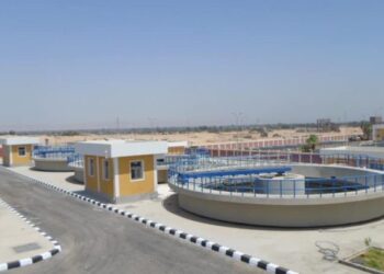 Housing min. follows up work progress at ongoing projects in New Thebes City