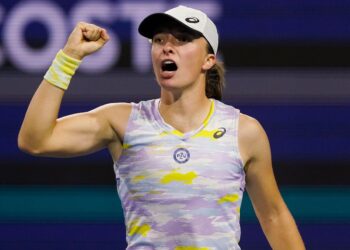 Gauff to face Swiatek in French Open final