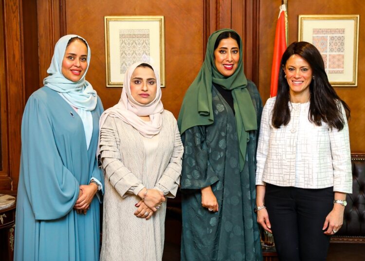 Minister Mashat in a photo with the Director General of Dubai Media Office Mona Al-Marri, the CEO of Dubai Women Establishment and Secretary General of UAE Gender Balance Council, Shamsa Saleh, and the Director of Dubai Press Club, Maitha Buhumaid.