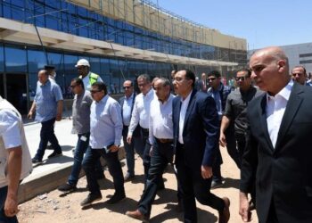 PM inspects development progress of Sharm El Sheikh airport