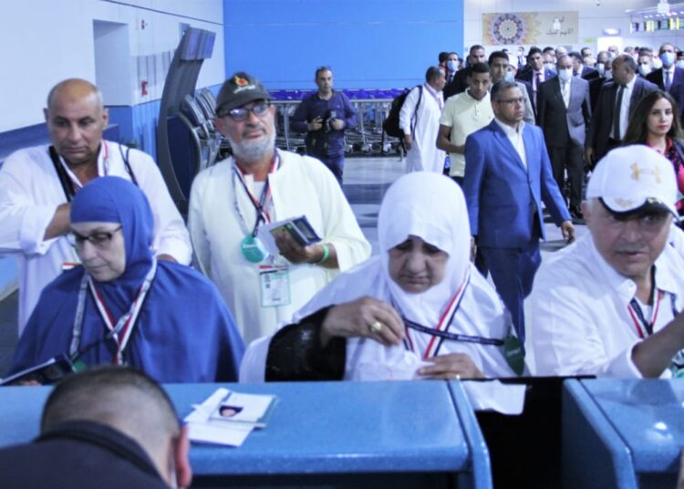 EgyptAir to carry 20,000 pilgrims to Saudi Arabia this season 2 - Egyptian Gazette EgyptAir to carry 20,000 pilgrims to Saudi Arabia this season 1 - Egyptian Gazette