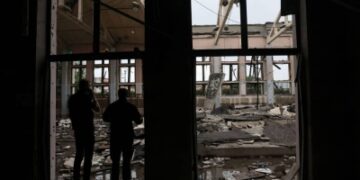 Russian shelling hits chemical plant where civilians trapped, says Ukraine