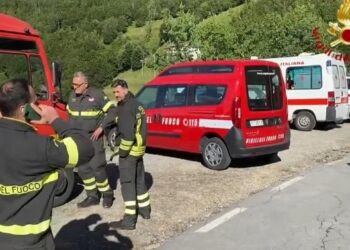 Five people found dead in helicopter crash in Italy