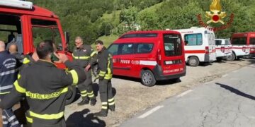 Five people found dead in helicopter crash in Italy