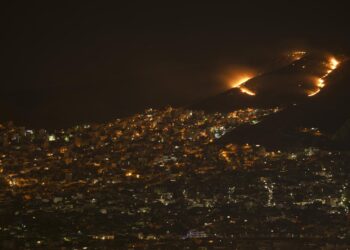 EU warns of dire climate season ahead with droughts, fires