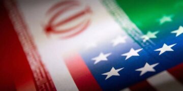 Iran sanctions 61 more Americans as nuclear talks hit impasse
