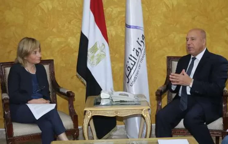 Transport min., EIB vice president discuss executive position of several projects 1 - Egyptian Gazette