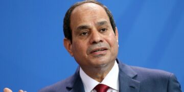 President Sisi issues decrees allocating state-owned land for development projects