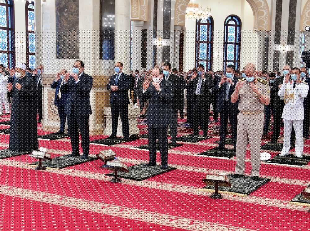 President Sisi performs Eidul Adha prayers 4 - Egyptian Gazette President Sisi performs Eidul Adha prayers 3 - Egyptian Gazette
