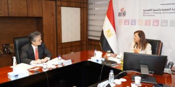 Planning min, Japanese amb. discuss boosting mutual ties