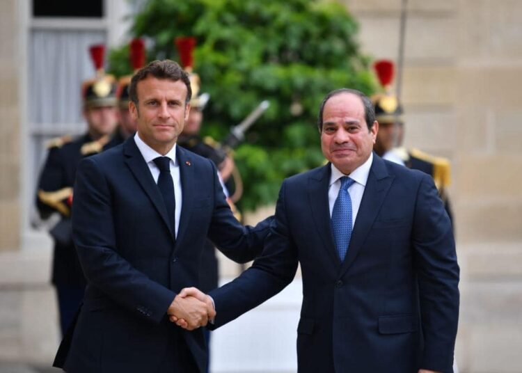 Sisi calls his French counterpart 1 - Egyptian Gazette