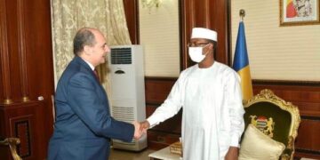 Egyptian envoy hands over Chadian leader invitation from president Sisi to attend COP27