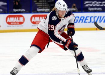 Blue Jackets re-sign Laine, trade Bjorkstrand to Kraken