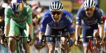 Jasper wins 15th stage of Tour de France