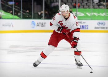 Predators sign Nino to 2-year deal