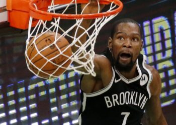 Durant seeks trade from Nets