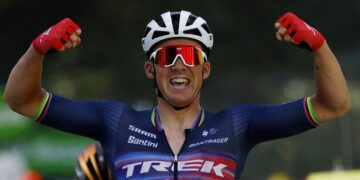 Pedersen wins Tour de France stage 13