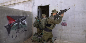 Israeli forces detain 44 Palestinians in large-scale West Bank raids