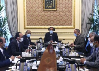 Madbouli orders continuing removal of encroachments on lands