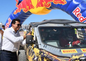 Sports min. inaugurates Egypt’s Int’l Car Racing Championship in New Alamein
