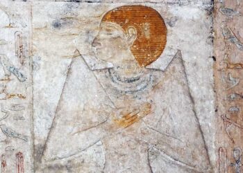 Designers borrowing leaf out of Pharaohs’ fashion book