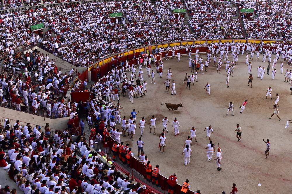 Spain’s running of the bulls: 6 hurt, no gorings in Pamplona